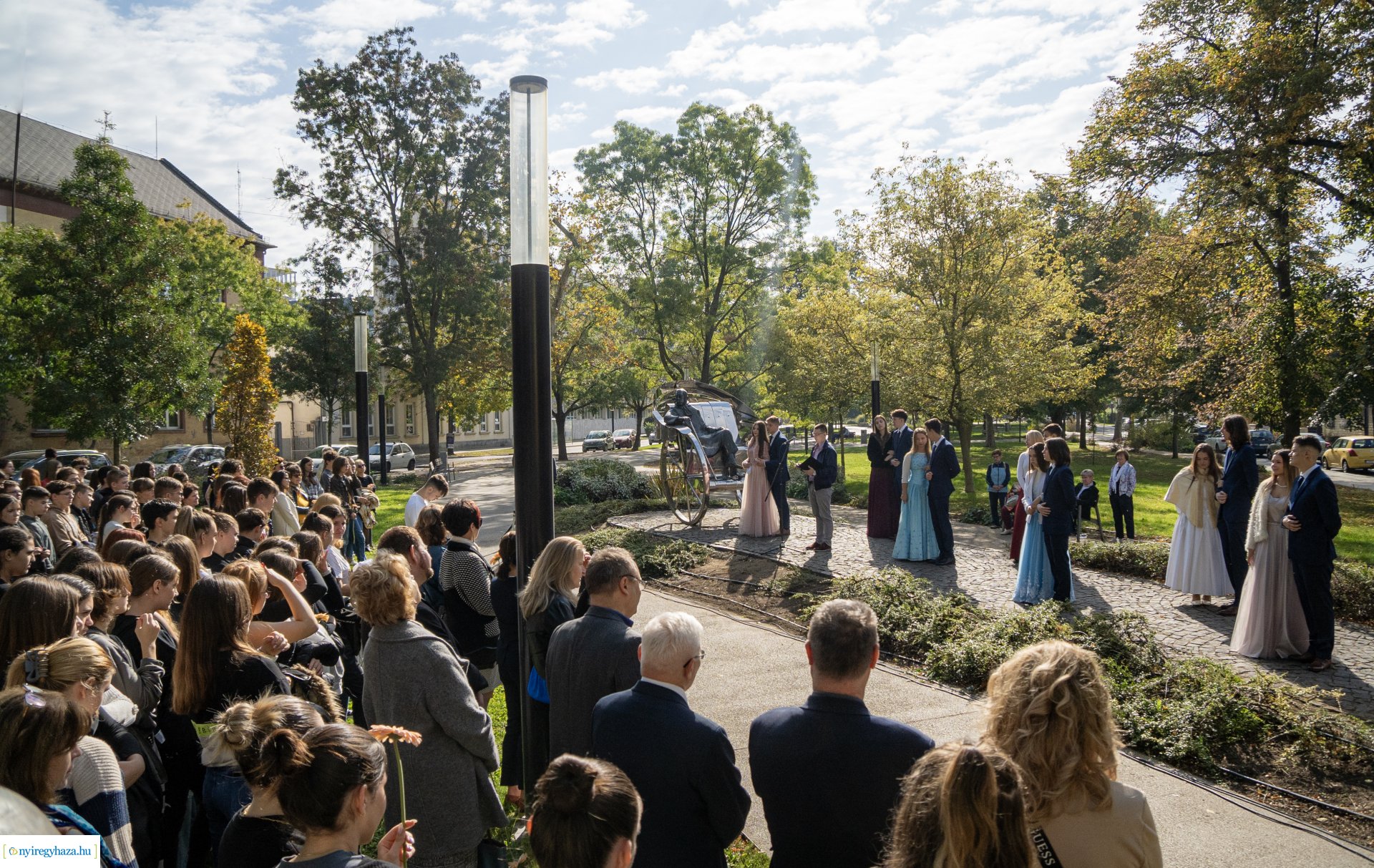 Városunk szülöttére, Krúdy Gyulára emlékeztünk a Bessenyei téren