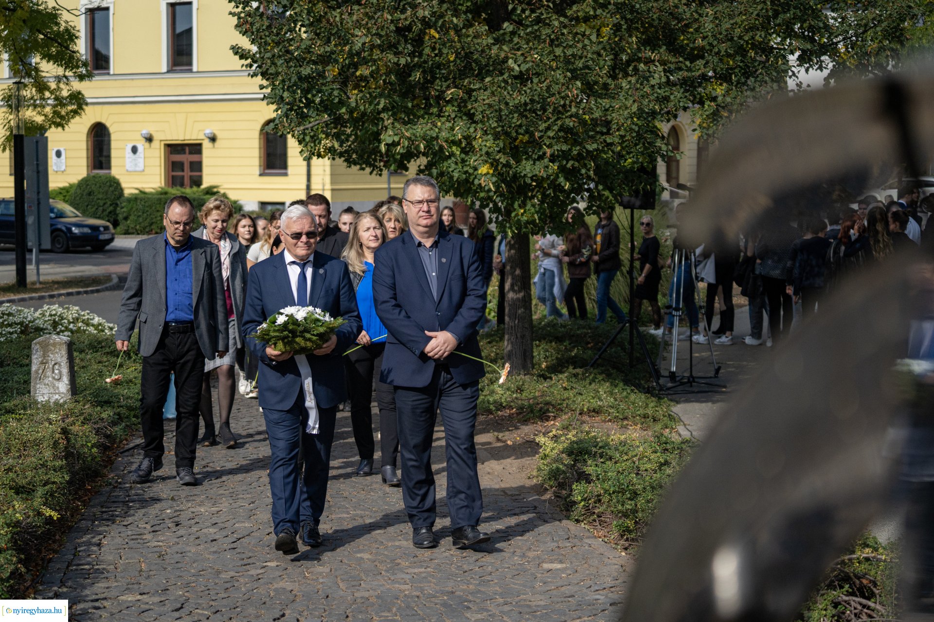 Városunk szülöttére, Krúdy Gyulára emlékeztünk a Bessenyei téren