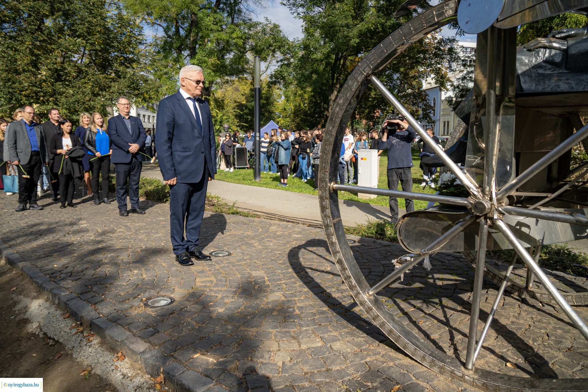 Városunk szülöttére, Krúdy Gyulára emlékeztünk a Bessenyei téren