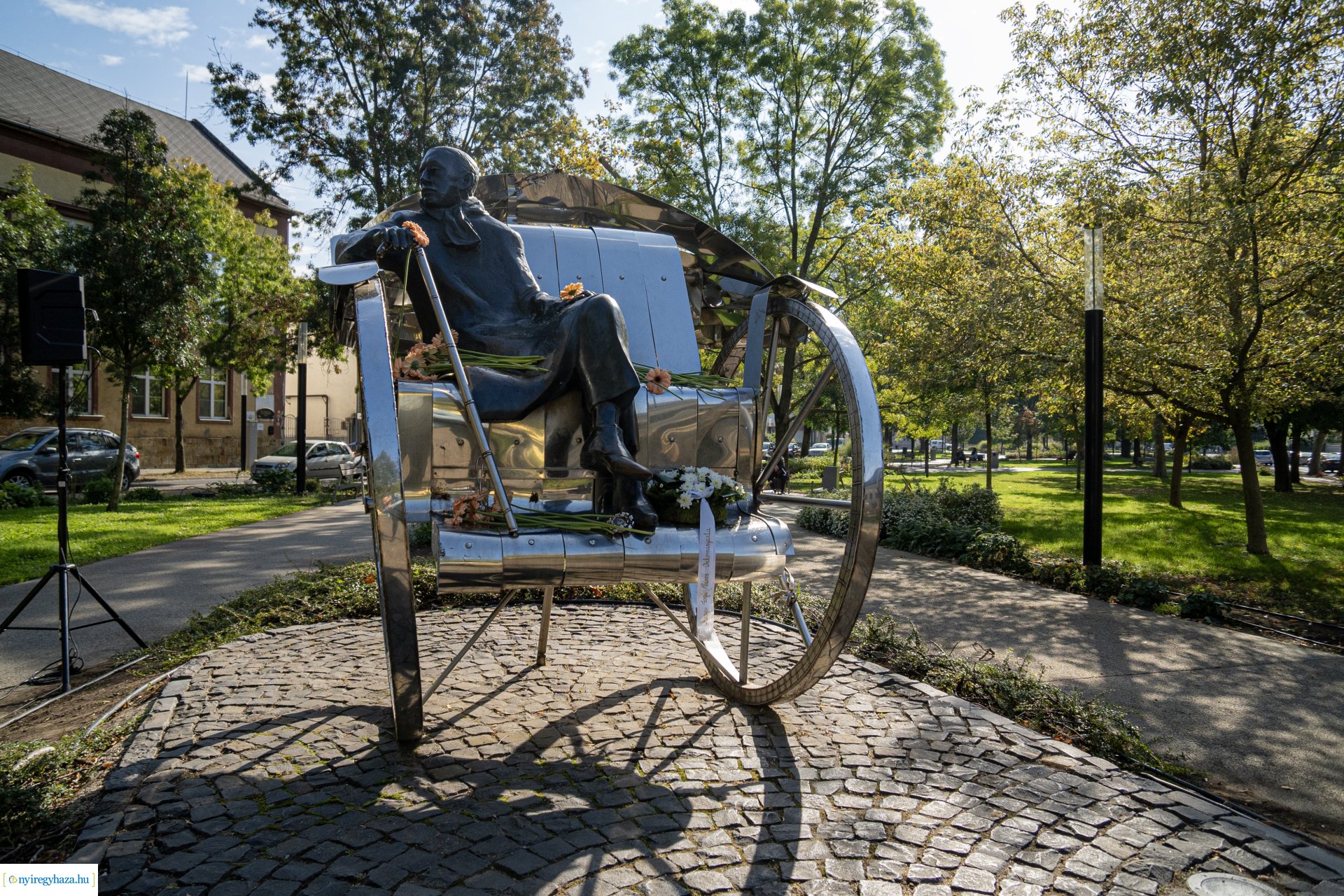 Városunk szülöttére, Krúdy Gyulára emlékeztünk a Bessenyei téren