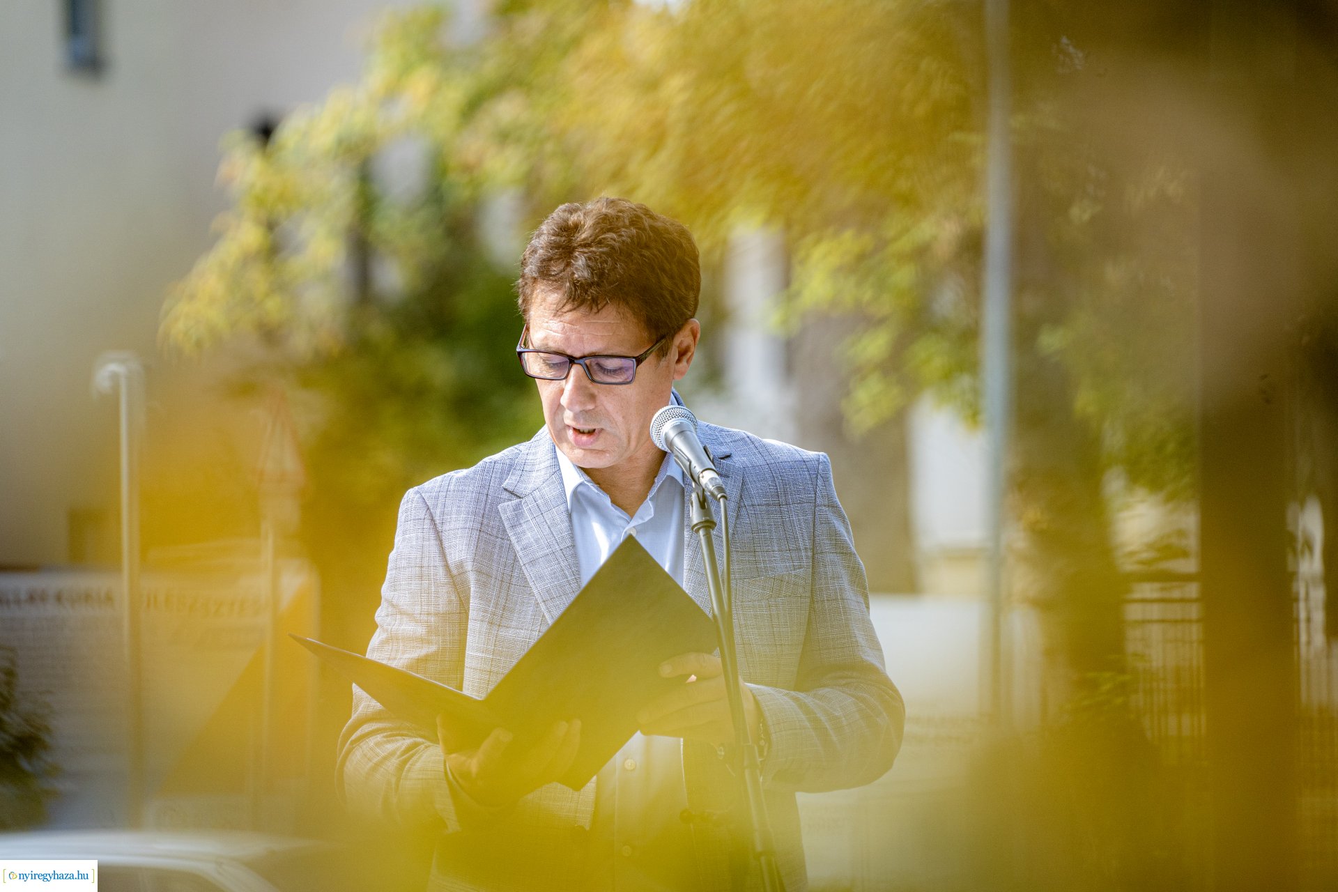 Városunk szülöttére, Krúdy Gyulára emlékeztünk a Bessenyei téren