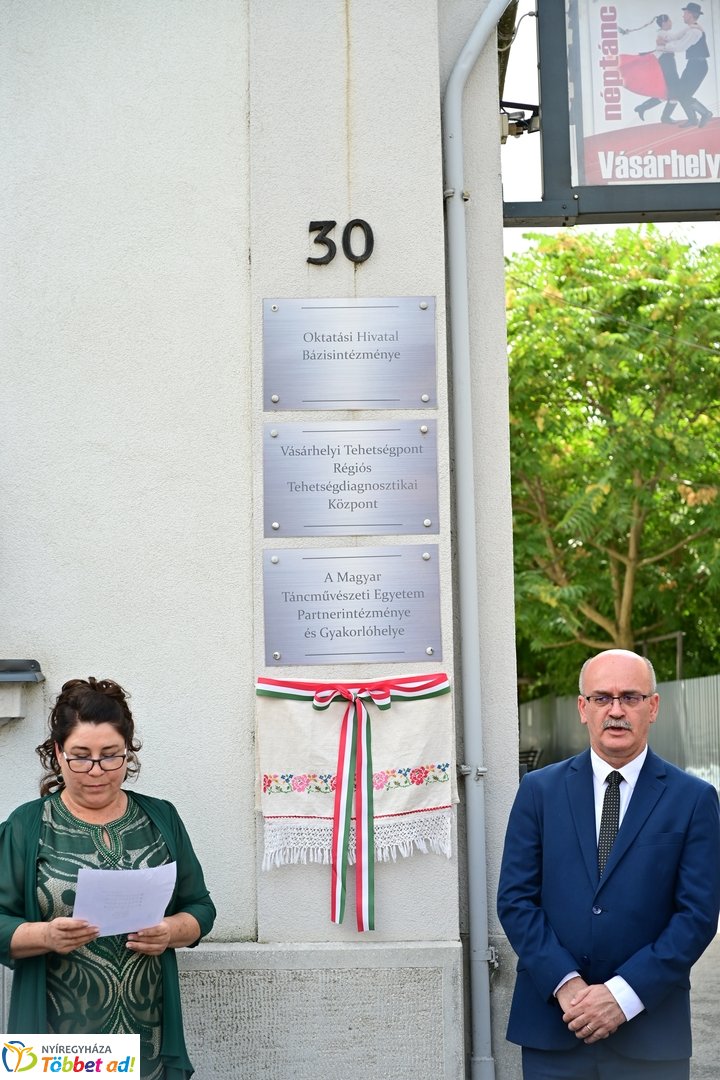 Vásárhelyi László emléktábla avató 2025 szeptemberében