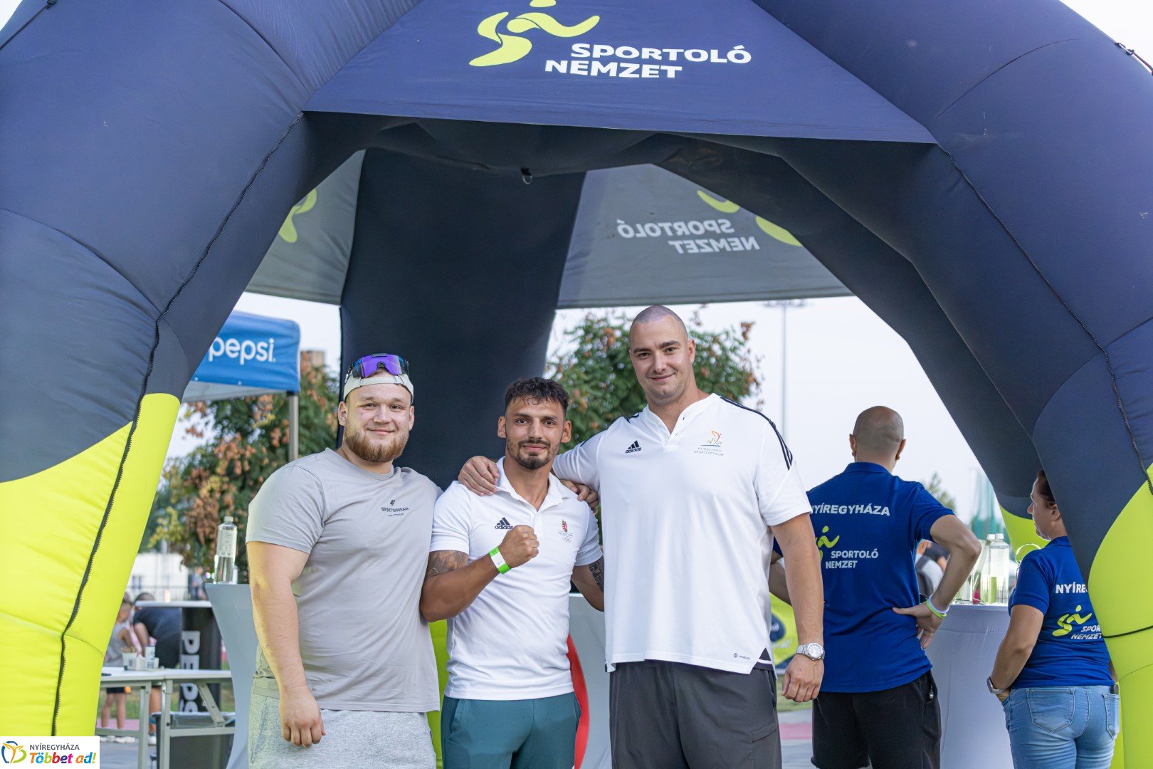 Ve-LED Futás az Nyíregyházi Atlétikai Centrumban