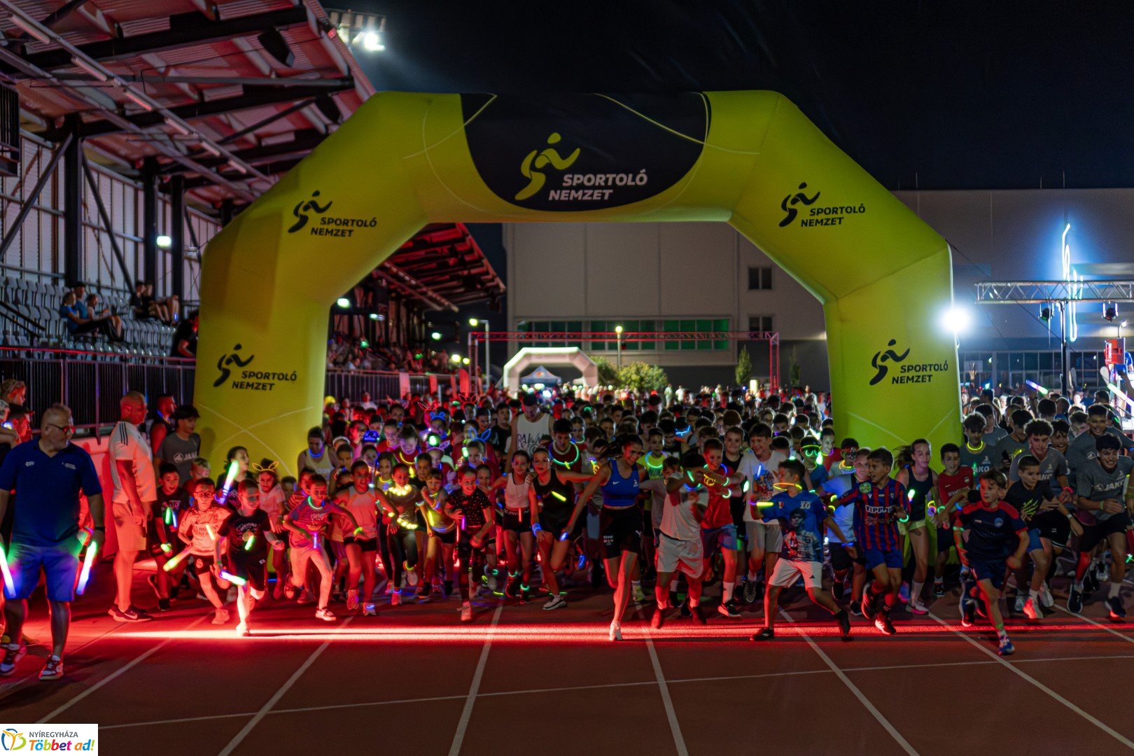 Ve-LED Futás az Nyíregyházi Atlétikai Centrumban