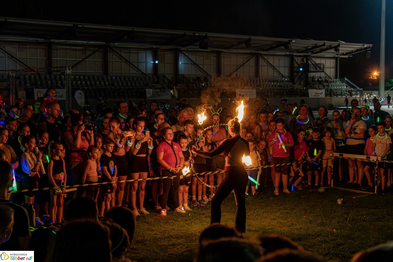 Ve-LED Futás az Nyíregyházi Atlétikai Centrumban