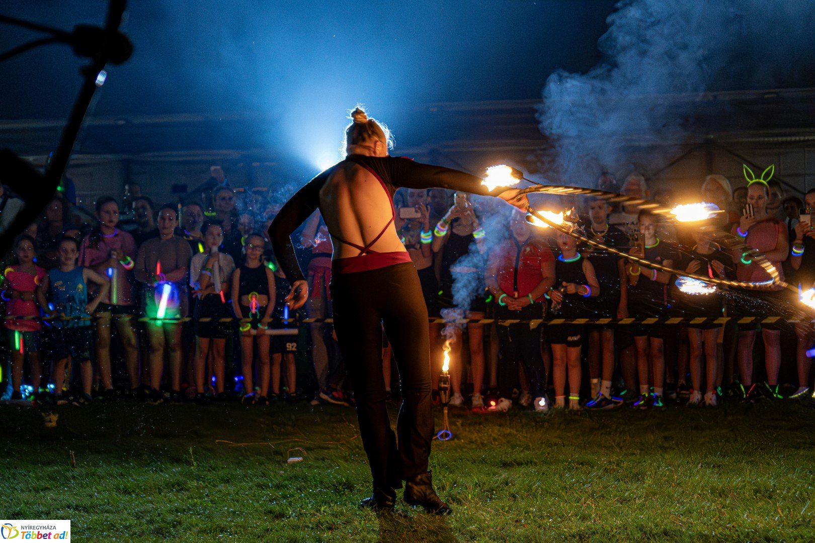 Ve-LED Futás az Nyíregyházi Atlétikai Centrumban