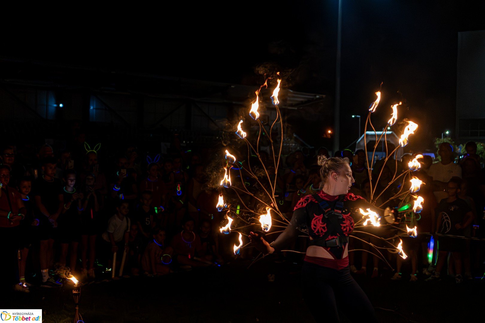 Ve-LED Futás az Nyíregyházi Atlétikai Centrumban