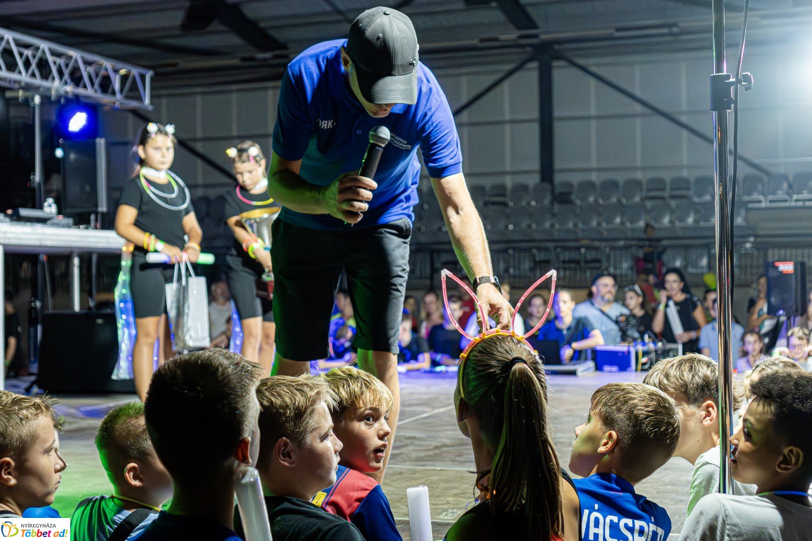 Ve-LED Futás az Nyíregyházi Atlétikai Centrumban