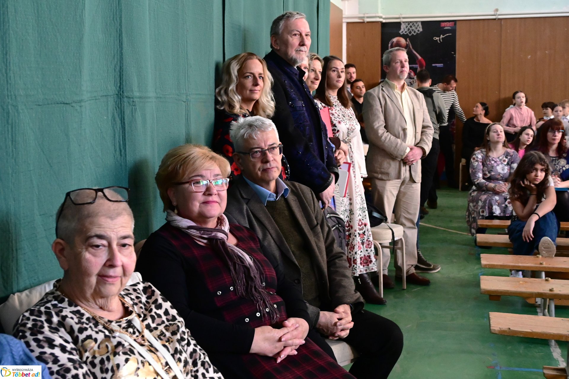 Vécsey-Vásárhelyi néptánc, népzenei, és népdaléneklési verseny