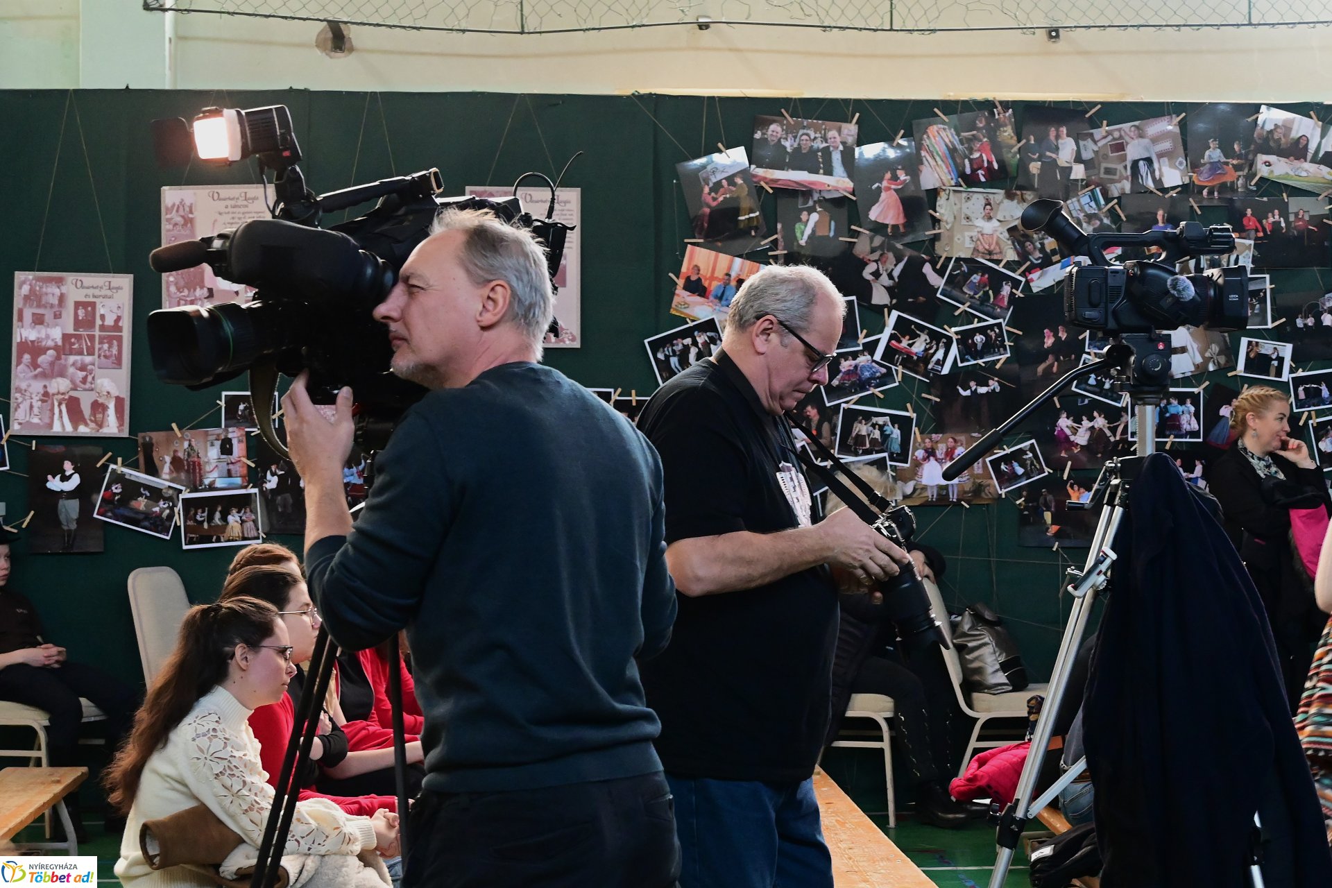 Vécsey-Vásárhelyi néptánc, népzenei, és népdaléneklési verseny