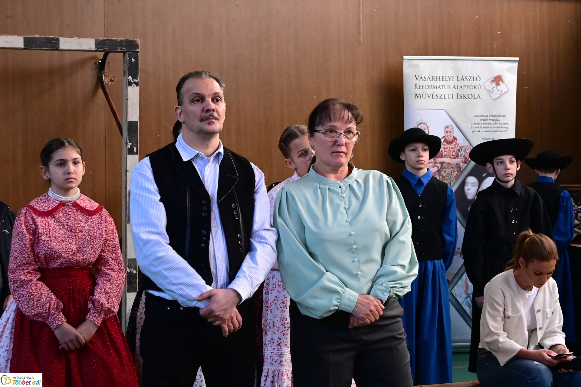 Vécsey-Vásárhelyi néptánc, népzenei, és népdaléneklési verseny