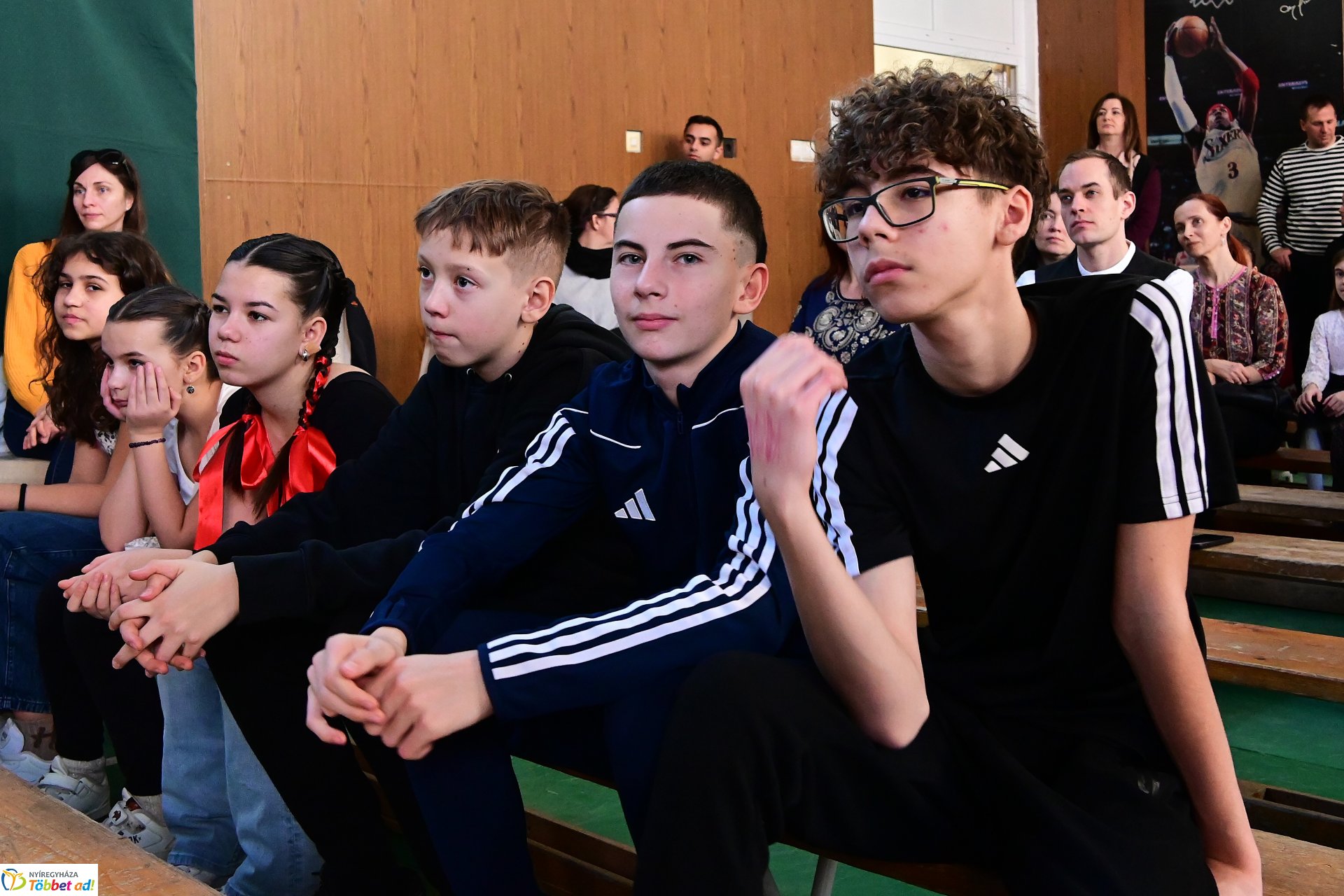 Vécsey-Vásárhelyi néptánc, népzenei, és népdaléneklési verseny