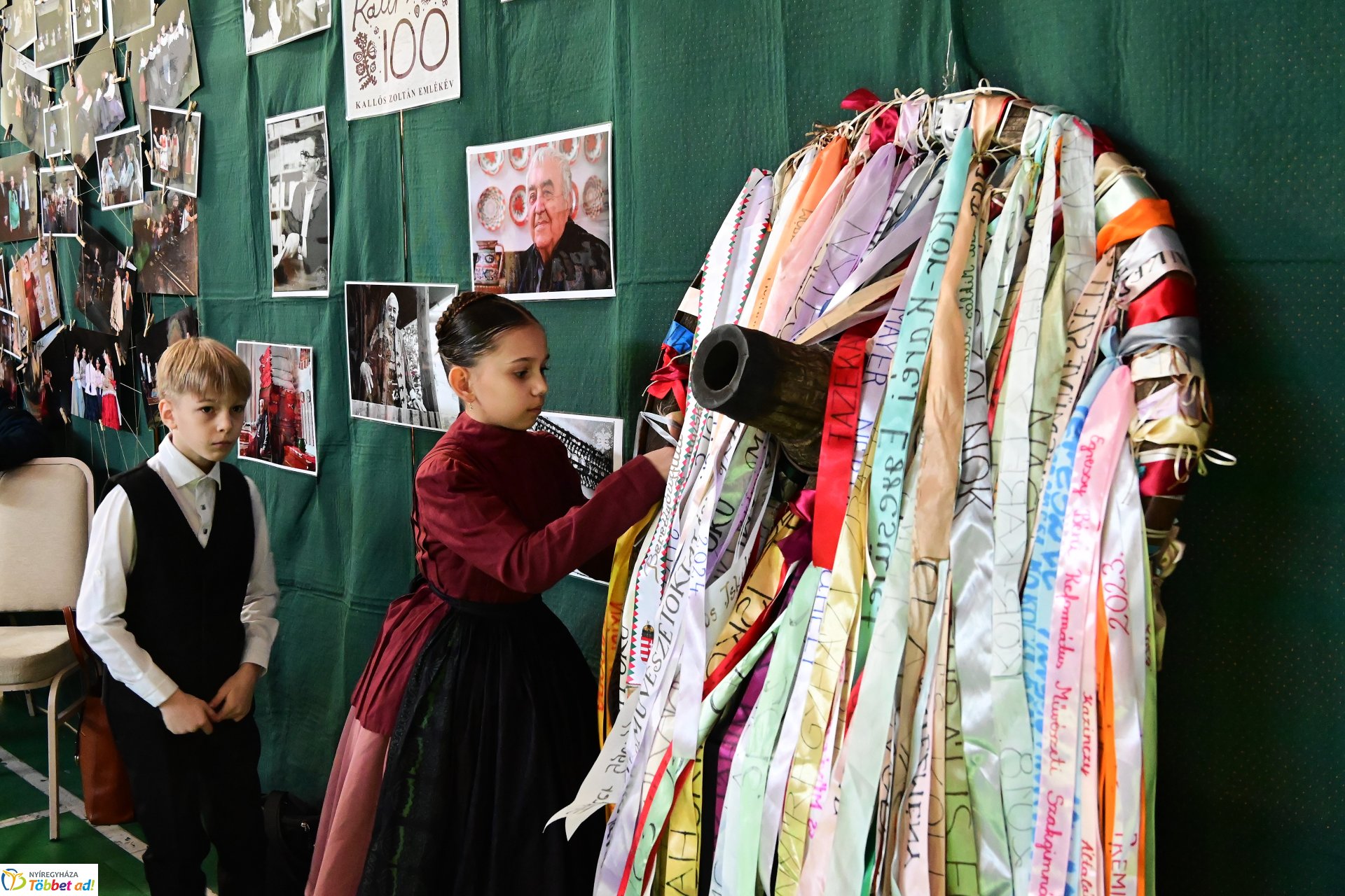 Vécsey-Vásárhelyi néptánc, népzenei, és népdaléneklési verseny