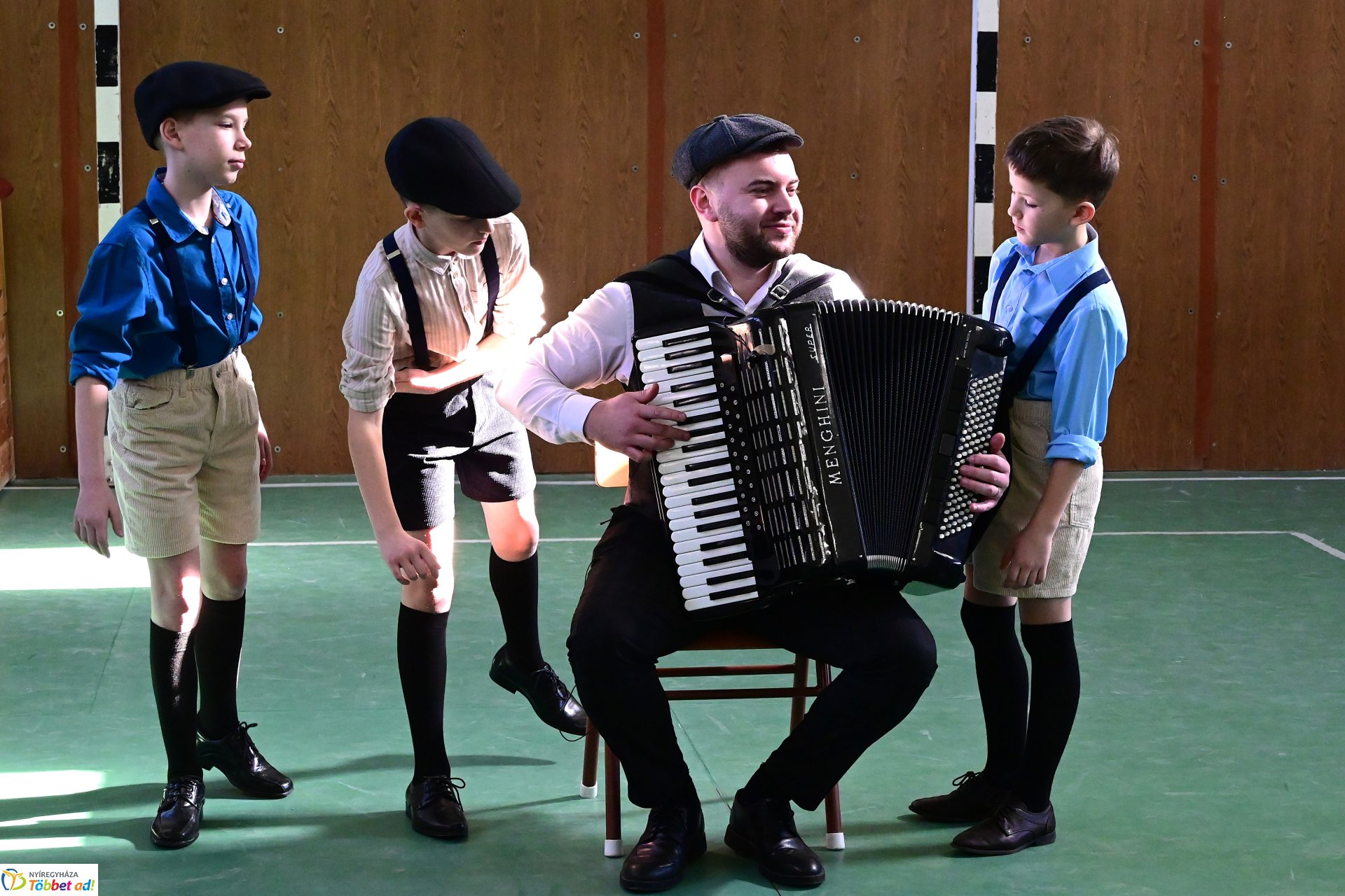 Vécsey-Vásárhelyi néptánc, népzenei, és népdaléneklési verseny