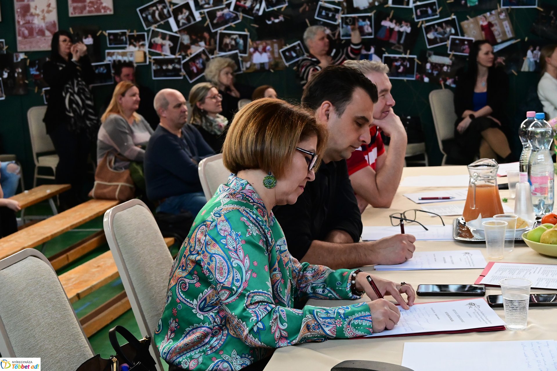 Vécsey-Vásárhelyi néptánc, népzenei, és népdaléneklési verseny