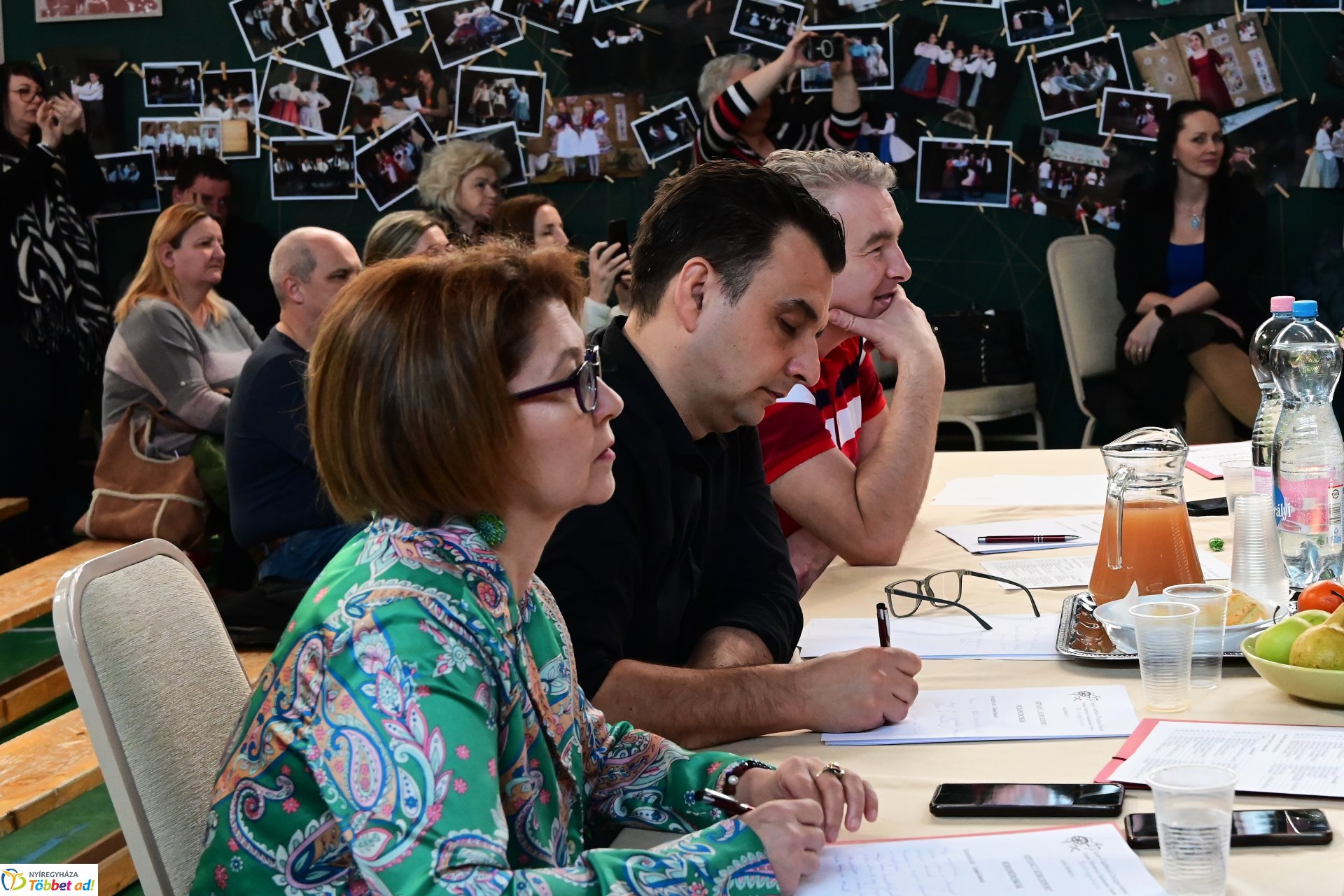 Vécsey-Vásárhelyi néptánc, népzenei, és népdaléneklési verseny