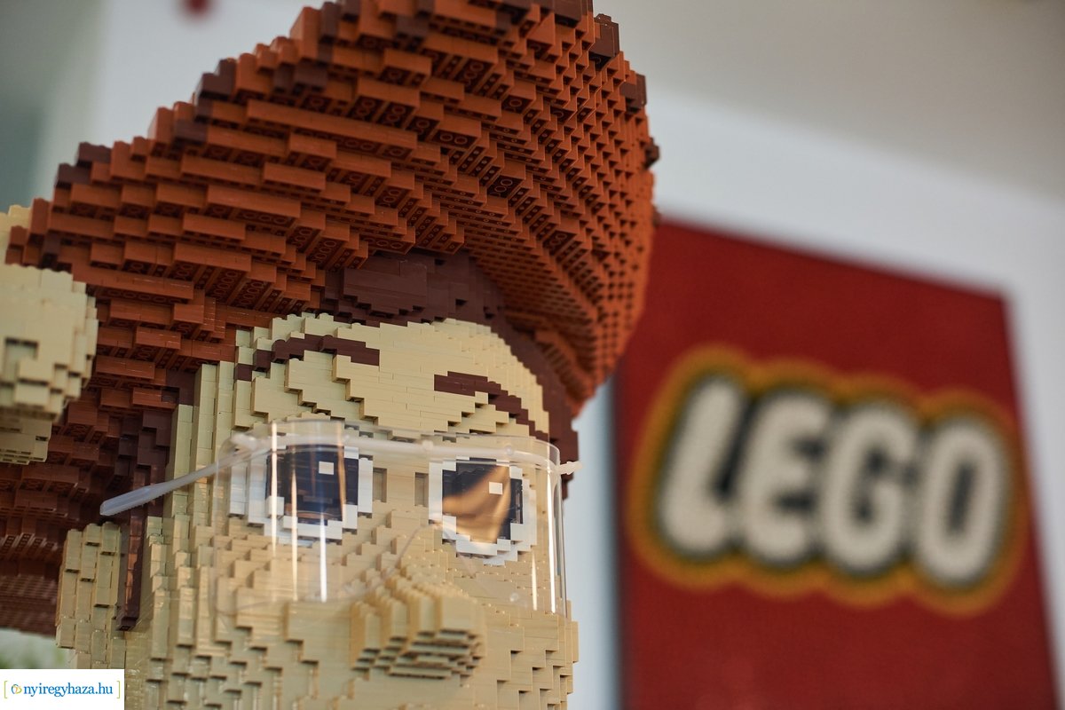 Védőszemüvegek a LEGO-tól