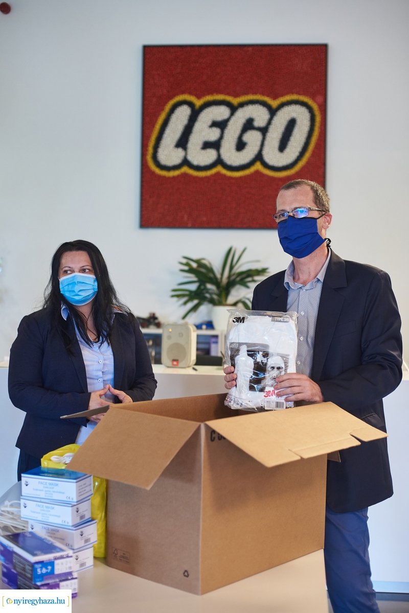 Védőszemüvegek a LEGO-tól