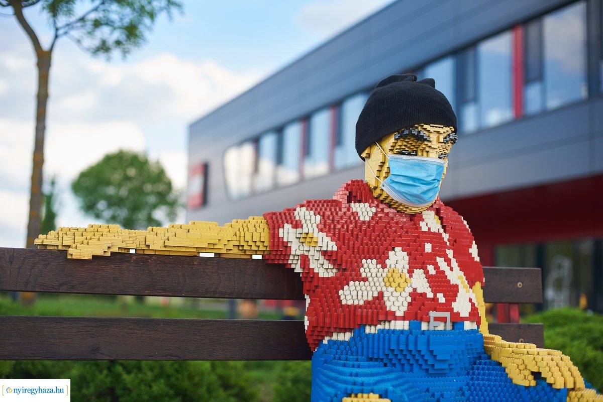 Védőszemüvegek a LEGO-tól