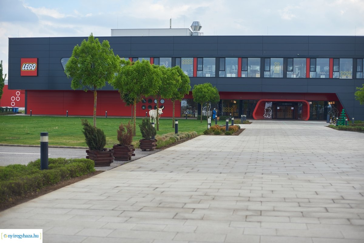 Védőszemüvegek a LEGO-tól