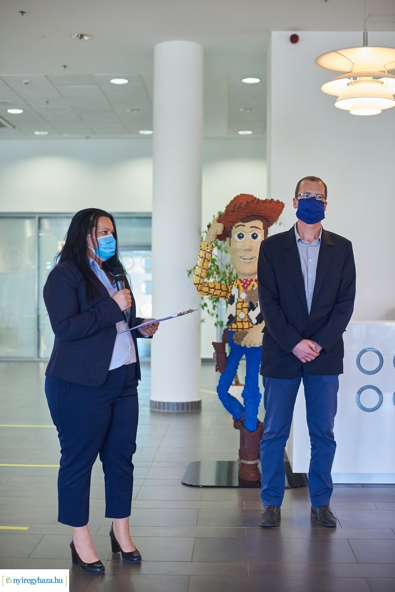 Védőszemüvegek a LEGO-tól