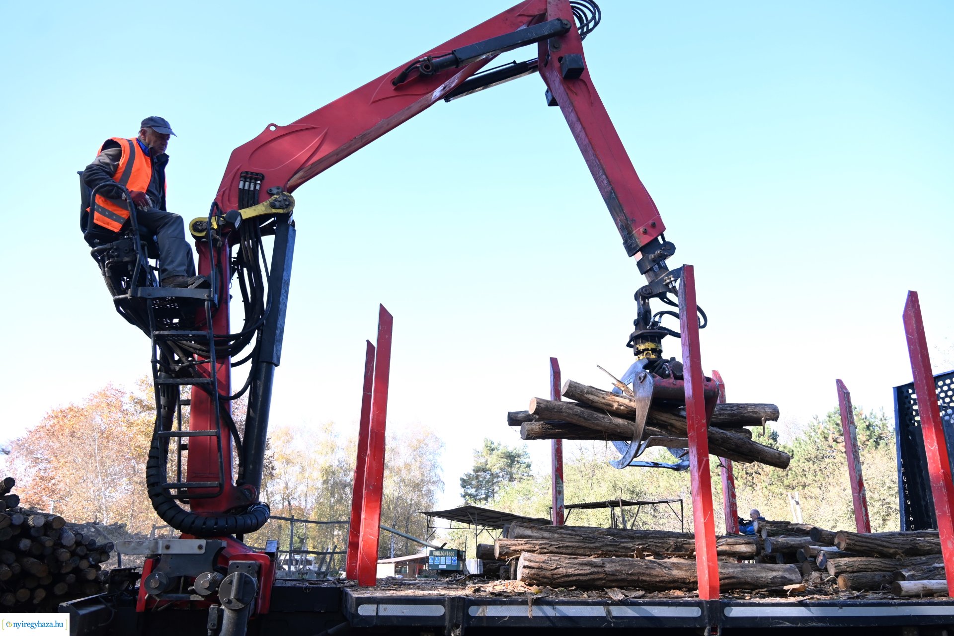 Végzős erdészeti technkiusok látogattak a Nyírerdő Zrt-hez