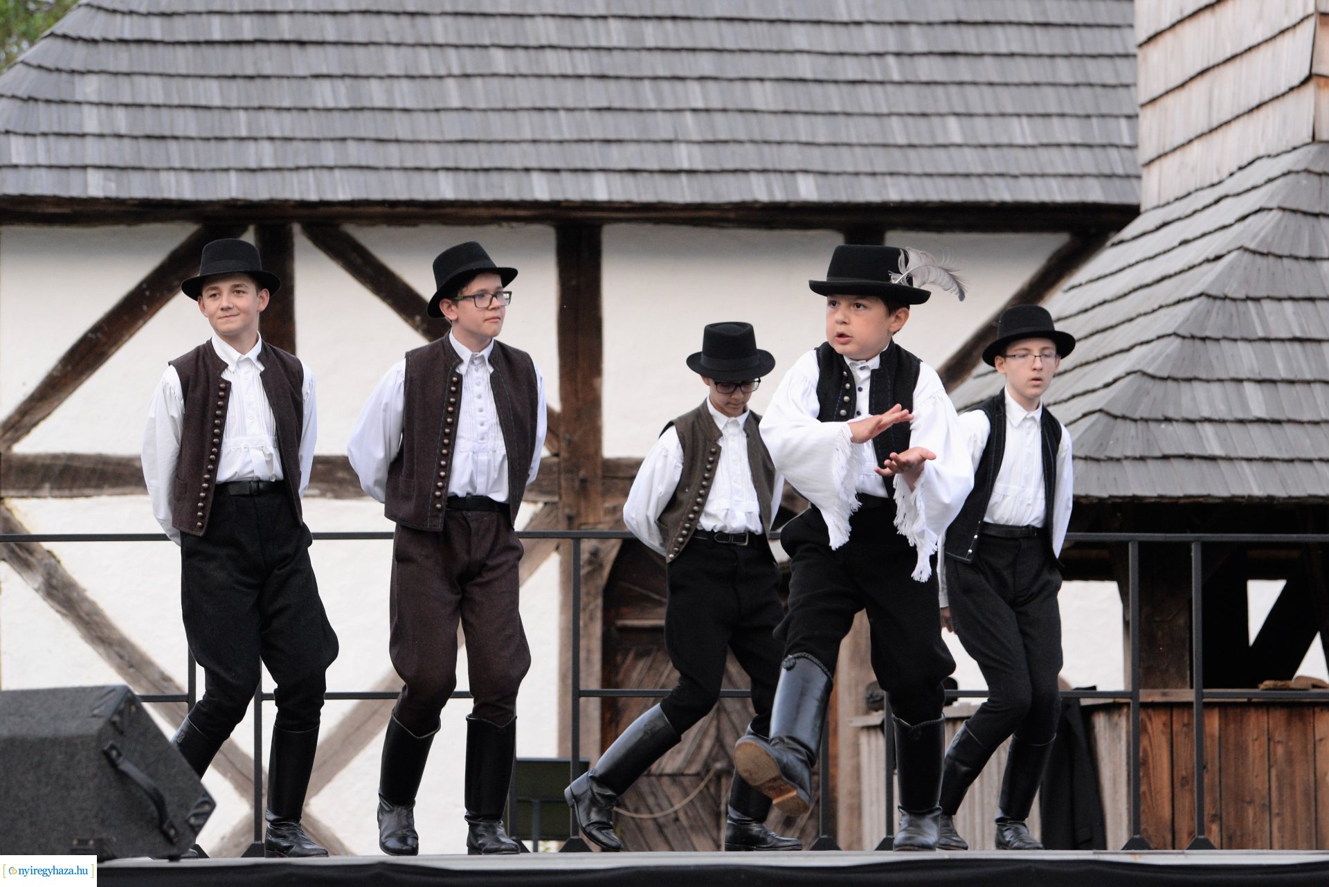 Verbunk napja gálaműsor a Sóstói Múzeumfaluban