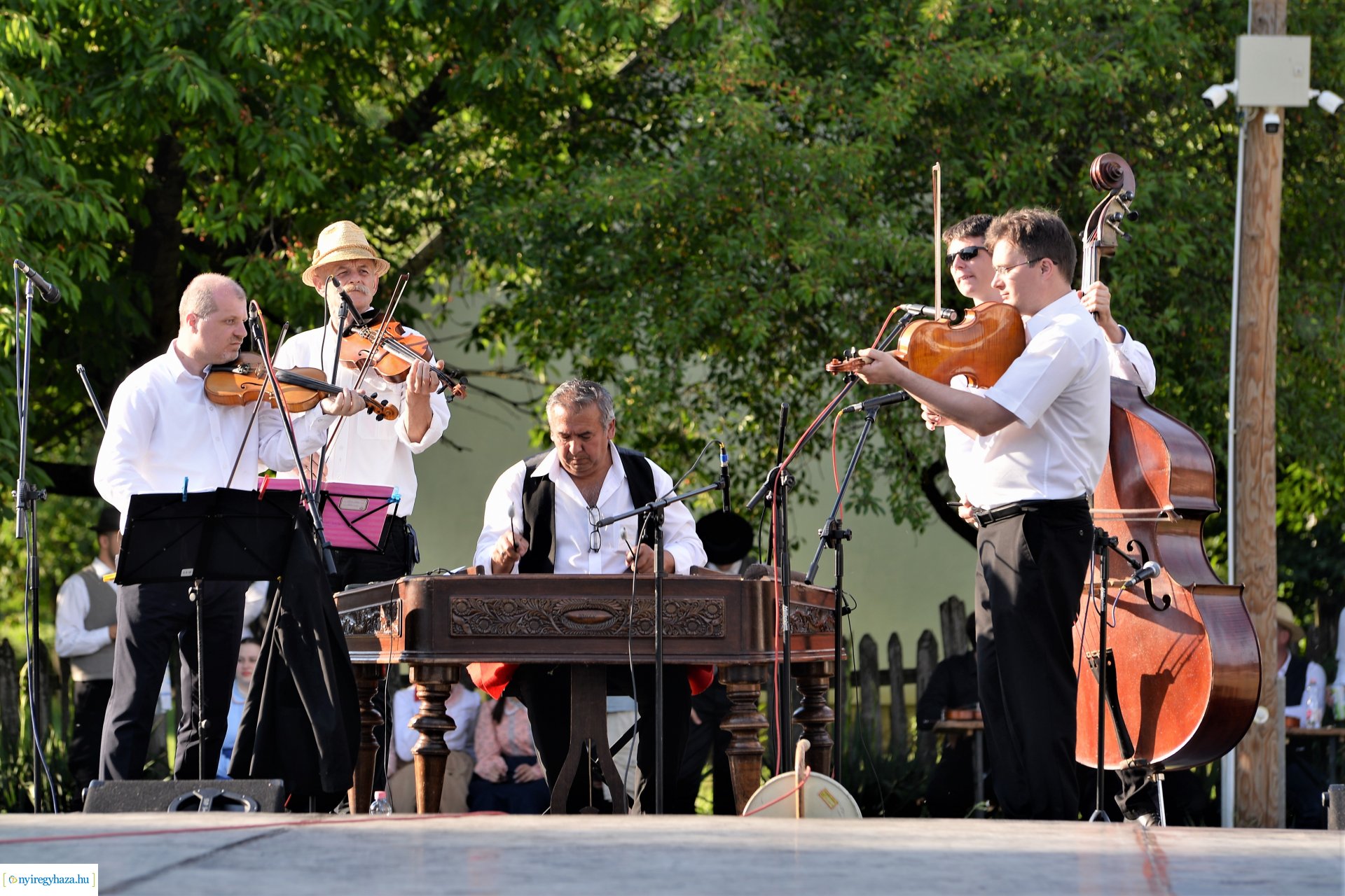 Verbunk napja gálaműsor a Sóstói Múzeumfaluban