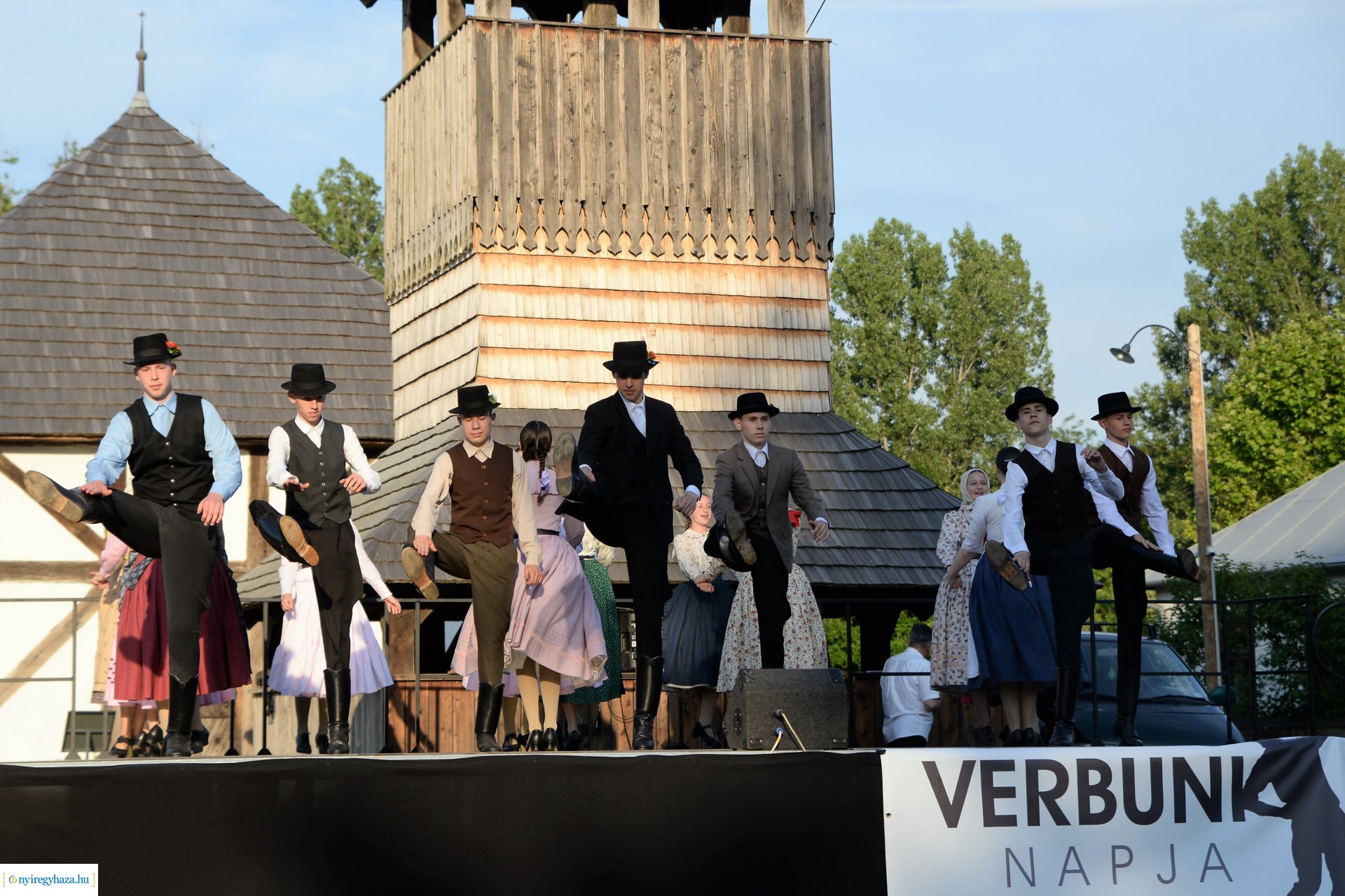 Verbunk napja gálaműsor a Sóstói Múzeumfaluban