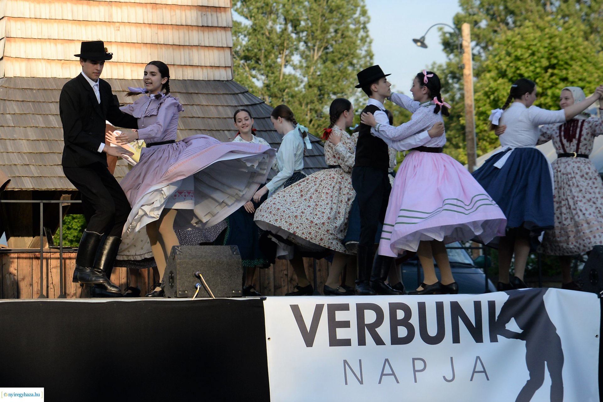 Verbunk napja gálaműsor a Sóstói Múzeumfaluban