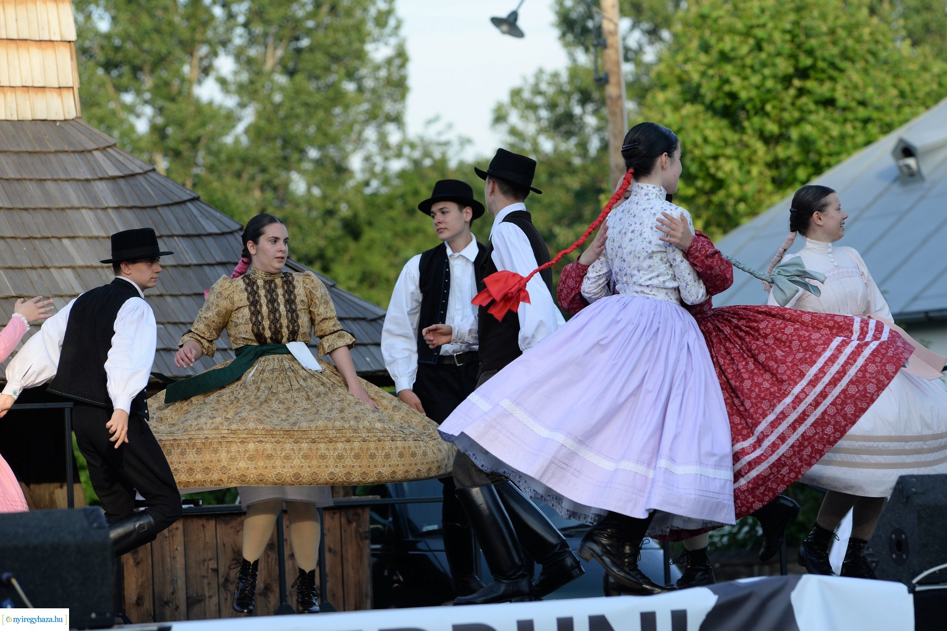 Verbunk napja gálaműsor a Sóstói Múzeumfaluban
