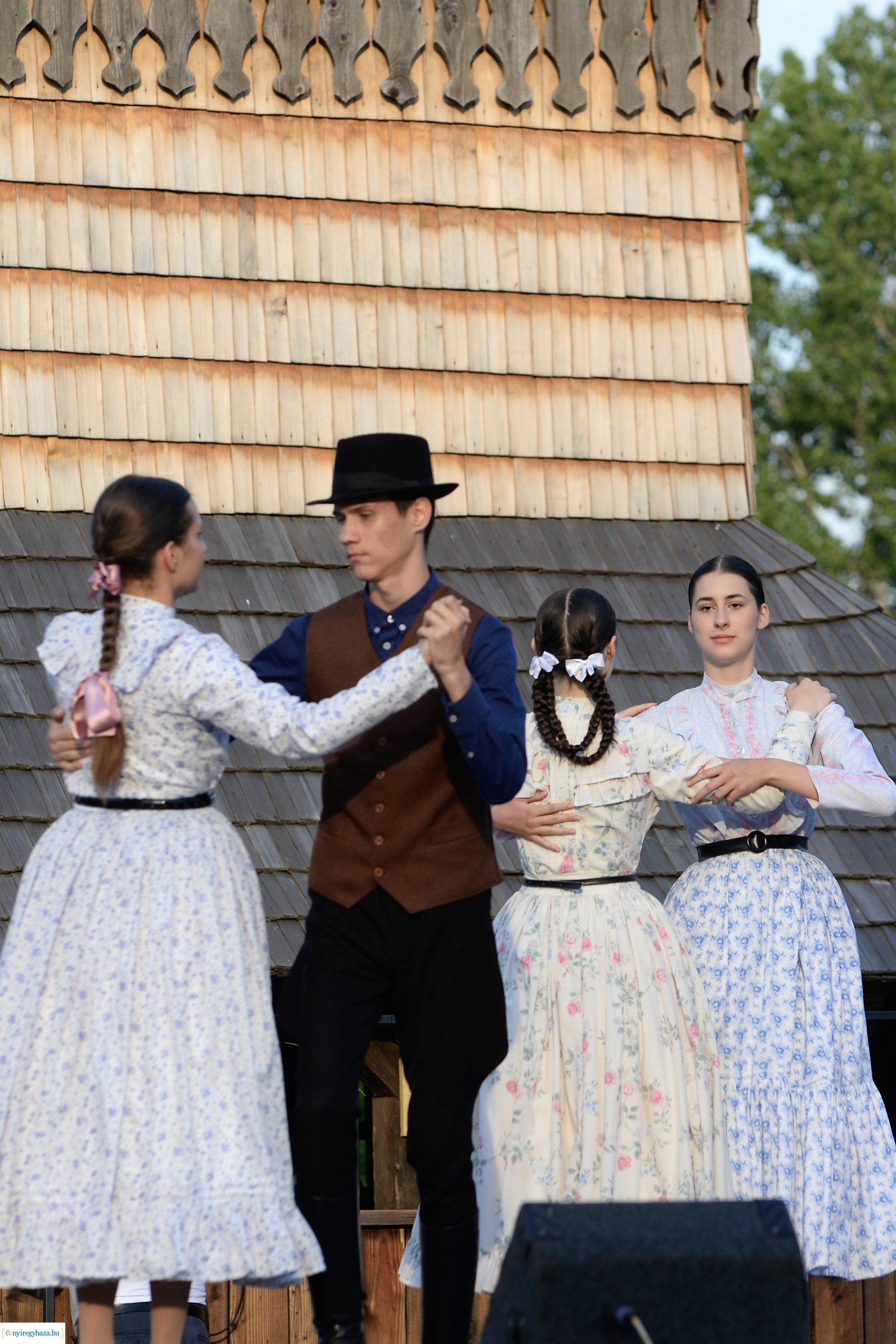 Verbunk napja gálaműsor a Sóstói Múzeumfaluban