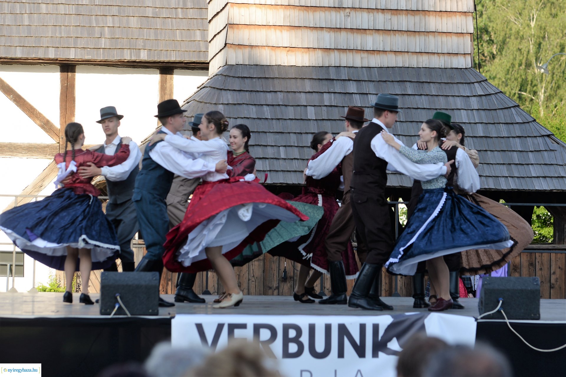 Verbunk napja gálaműsor a Sóstói Múzeumfaluban
