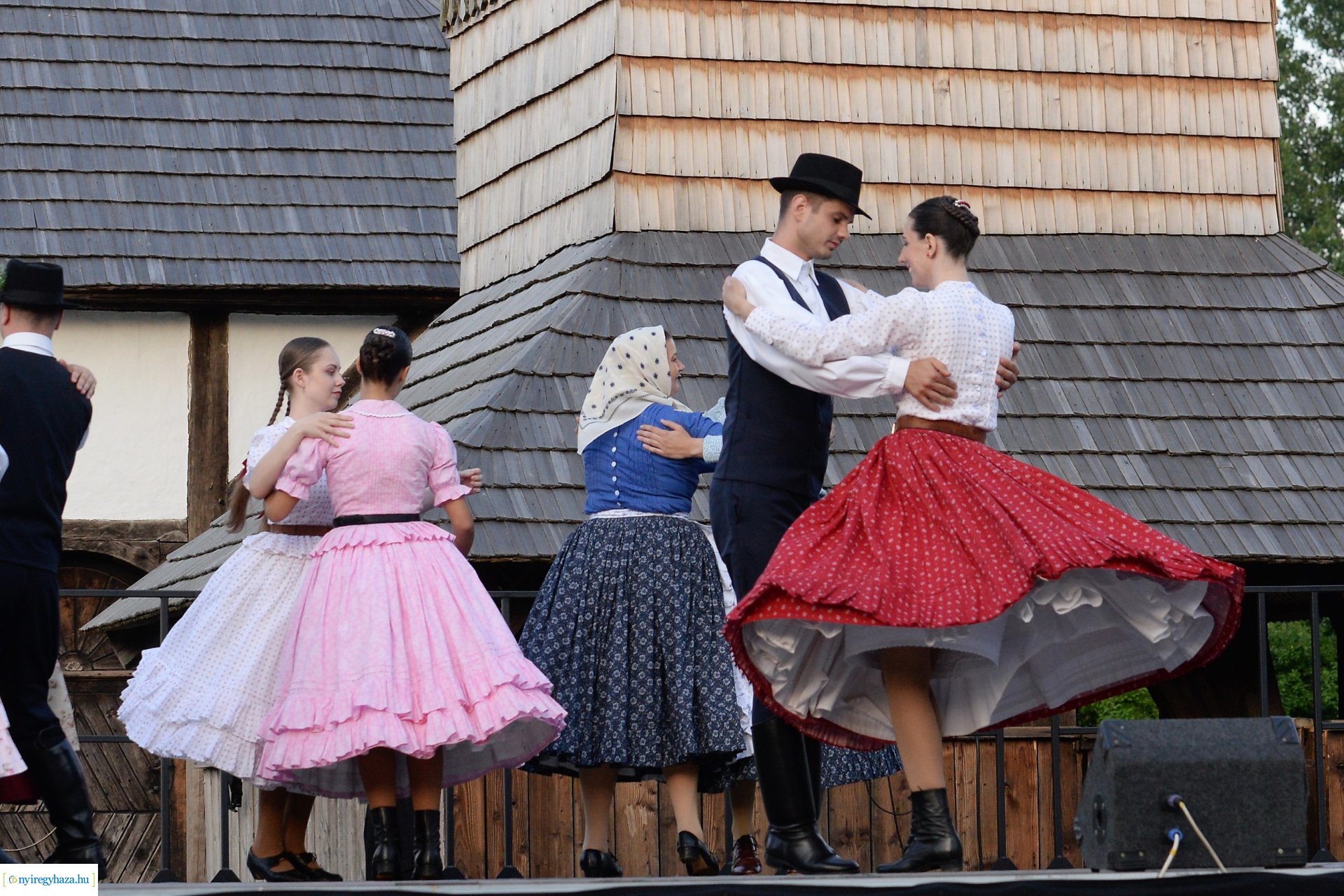 Verbunk napja gálaműsor a Sóstói Múzeumfaluban