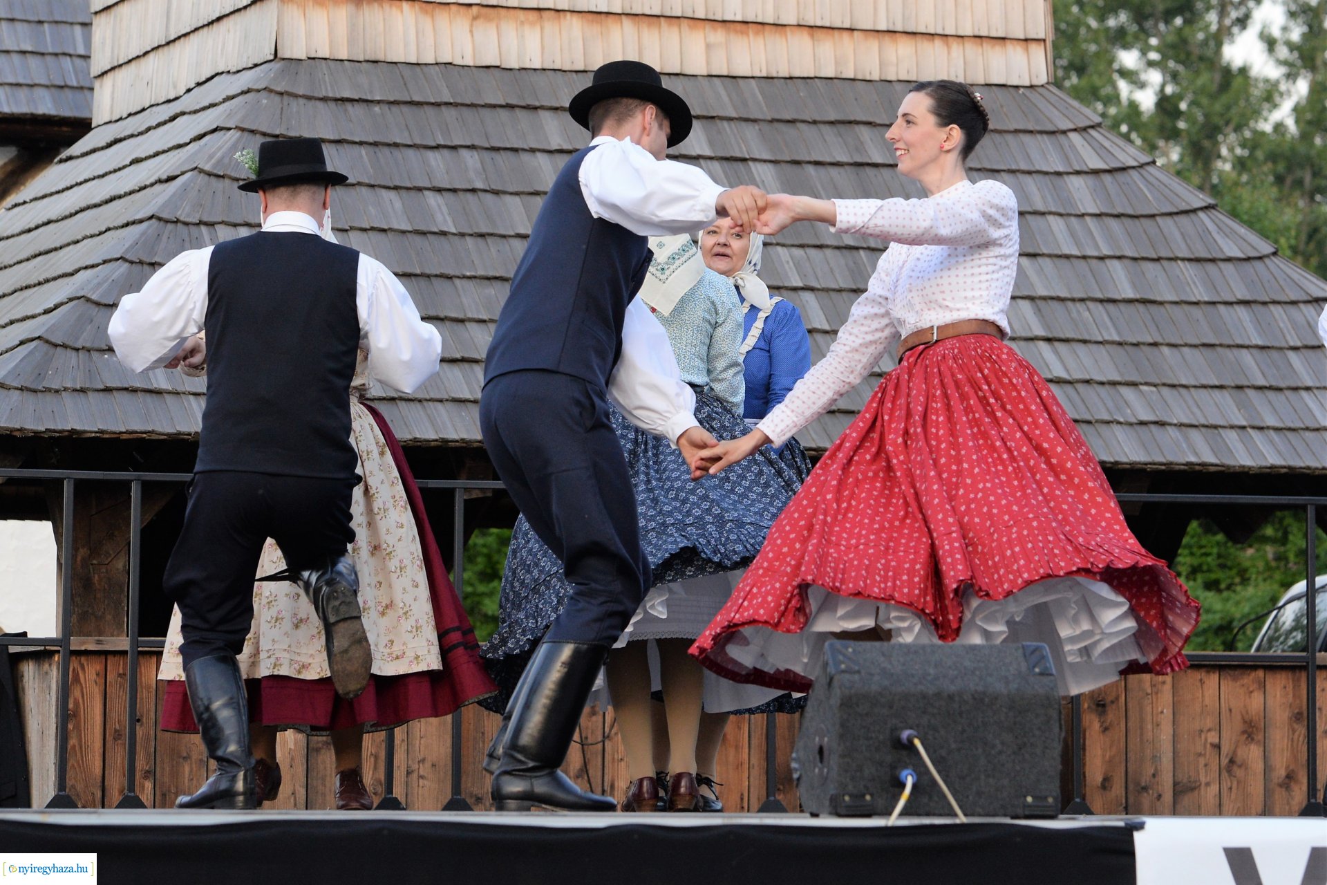 Verbunk napja gálaműsor a Sóstói Múzeumfaluban