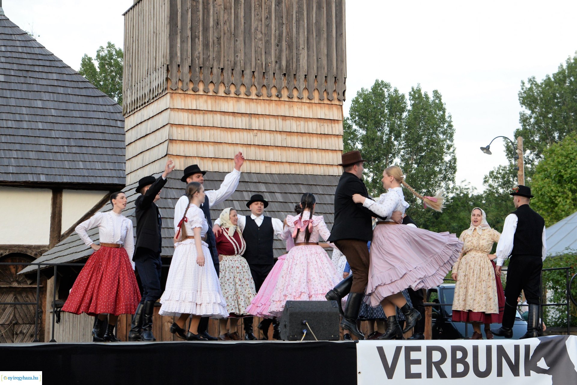 Verbunk napja gálaműsor a Sóstói Múzeumfaluban