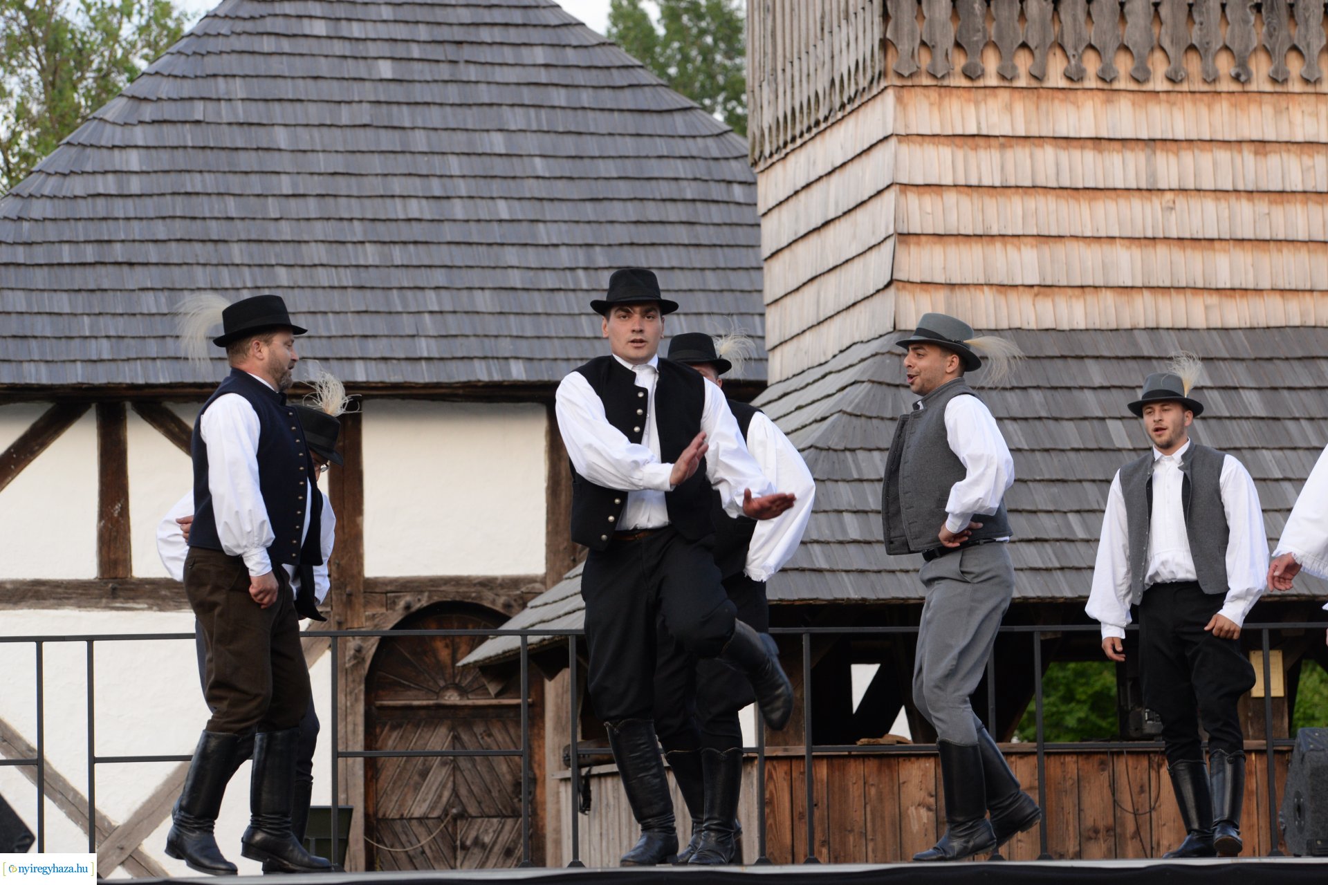 Verbunk napja gálaműsor a Sóstói Múzeumfaluban