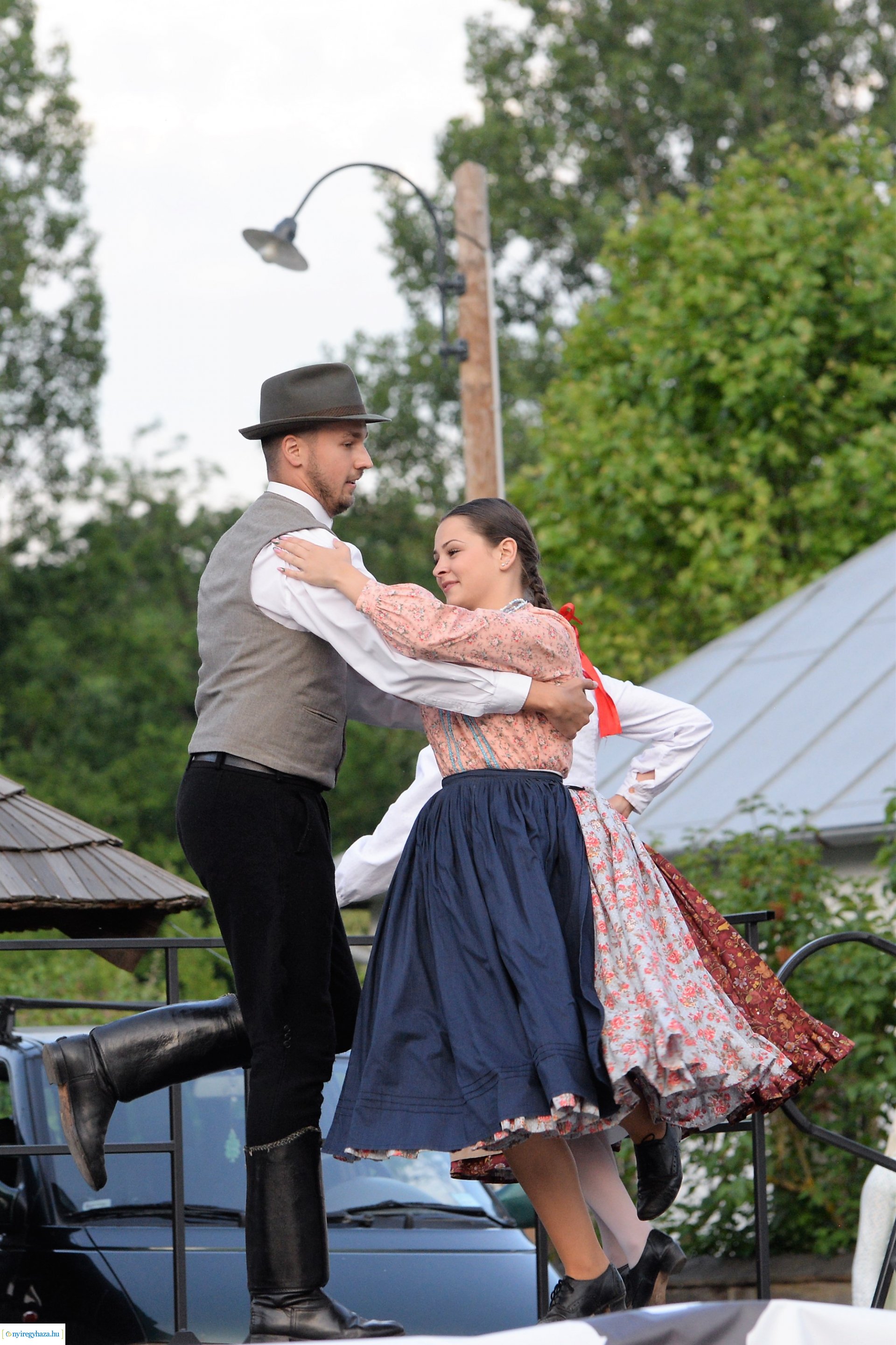 Verbunk napja gálaműsor a Sóstói Múzeumfaluban