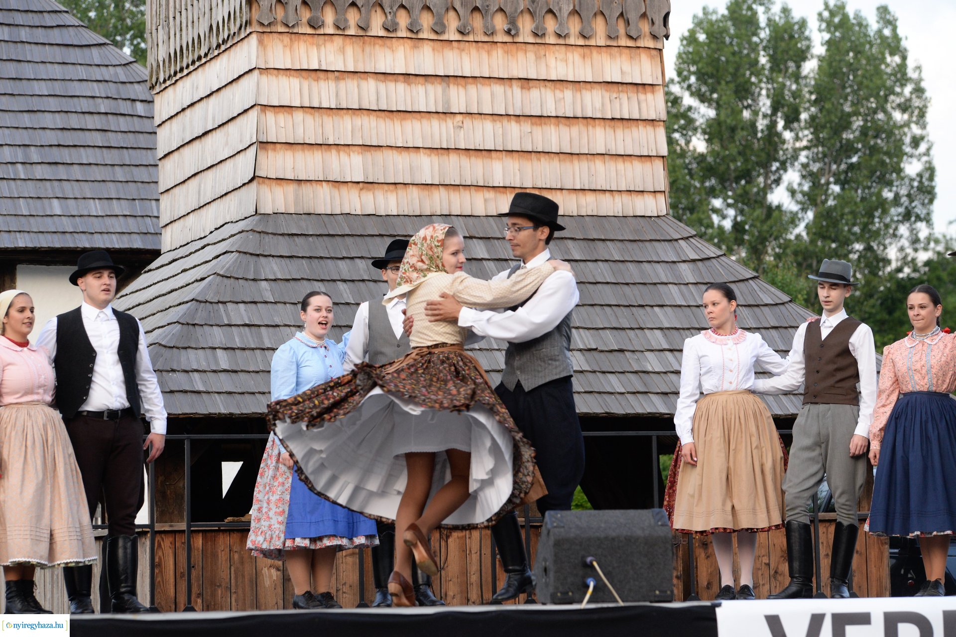 Verbunk napja gálaműsor a Sóstói Múzeumfaluban