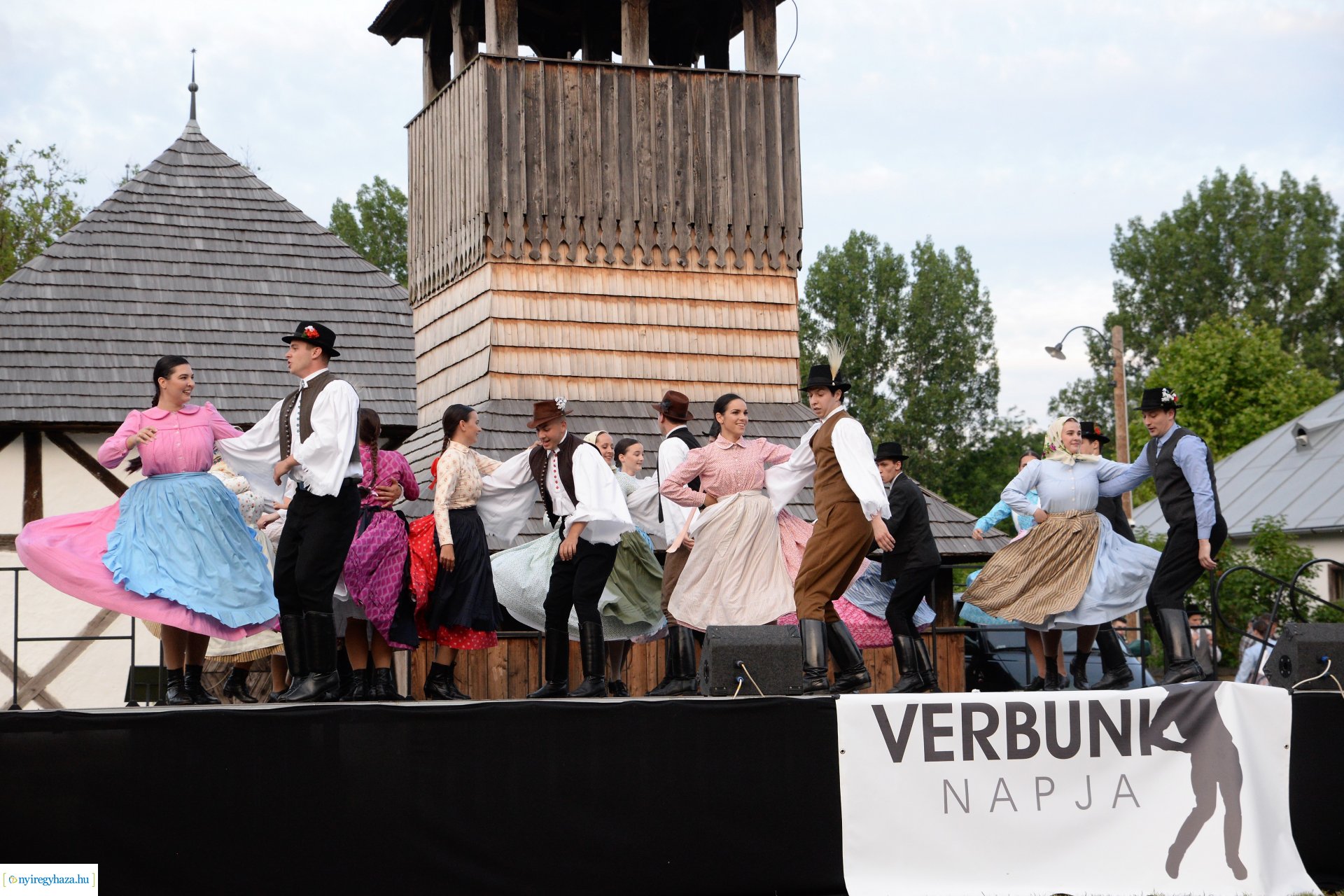 Verbunk napja gálaműsor a Sóstói Múzeumfaluban