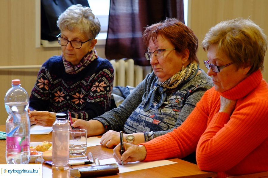 Vetélkedő nyugdíjasoknak