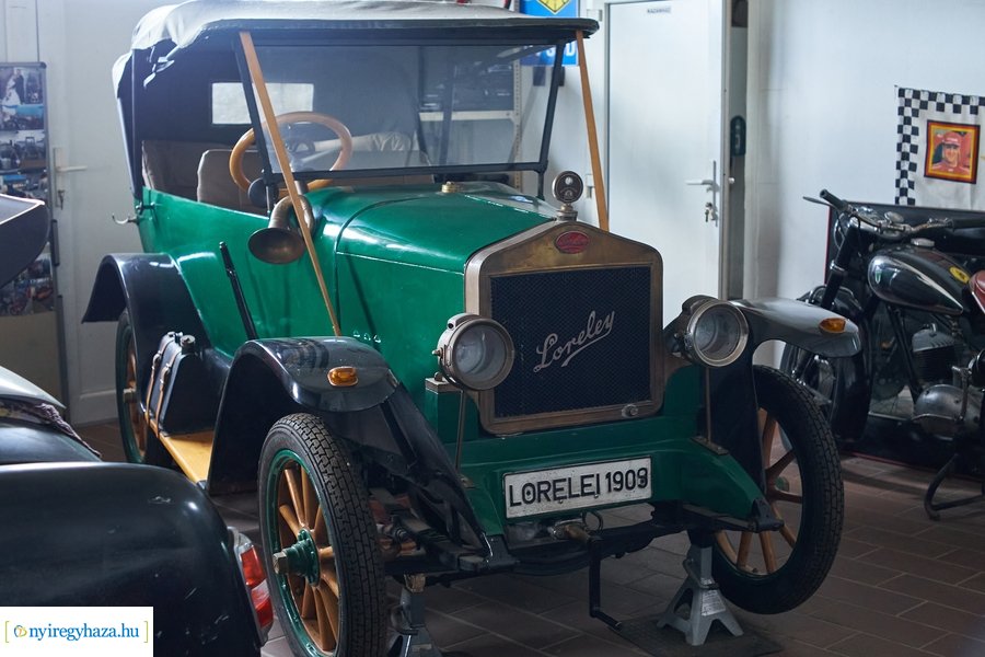 Veterán motor gyűjtemény