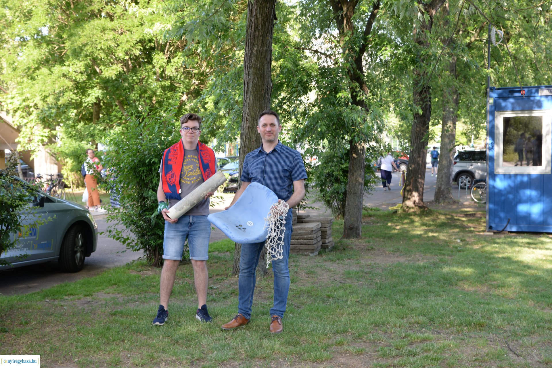 Vidd haza  a stadiont!