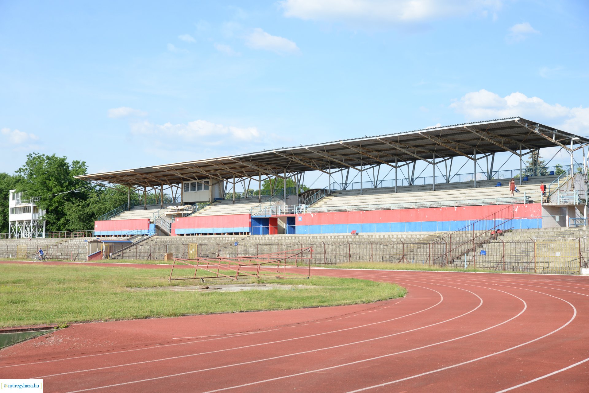 Vidd haza  a stadiont!