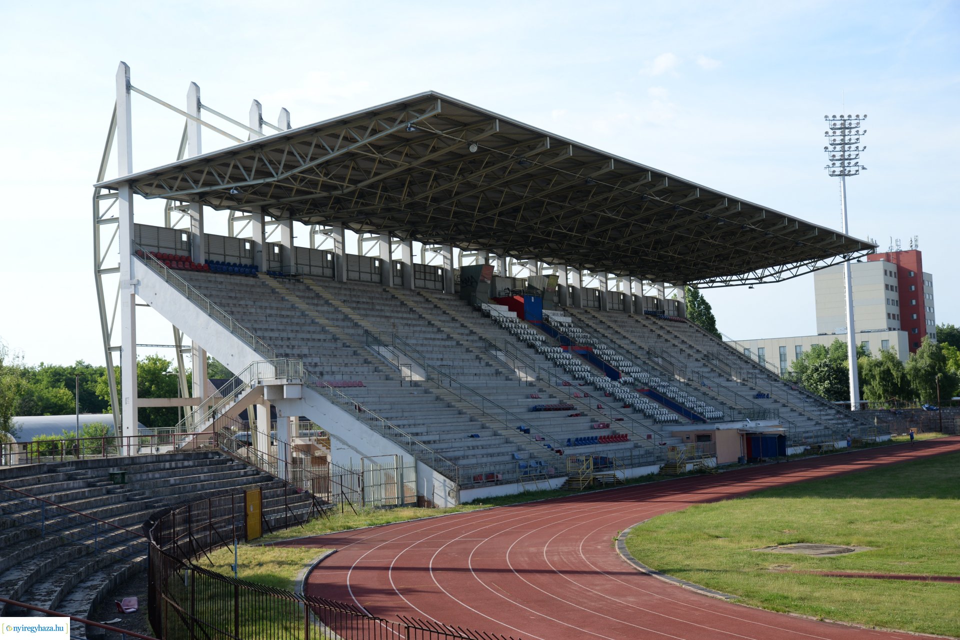 Vidd haza  a stadiont!