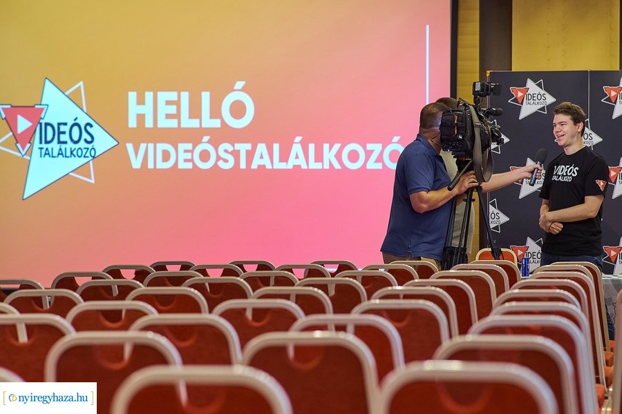 Videós találkozó Nyíregyházán