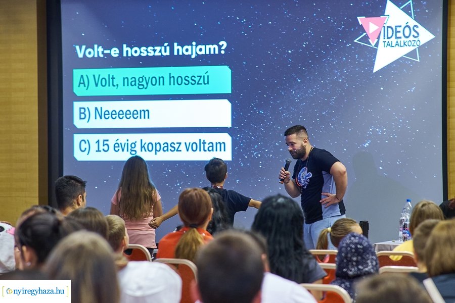 Videós találkozó Nyíregyházán