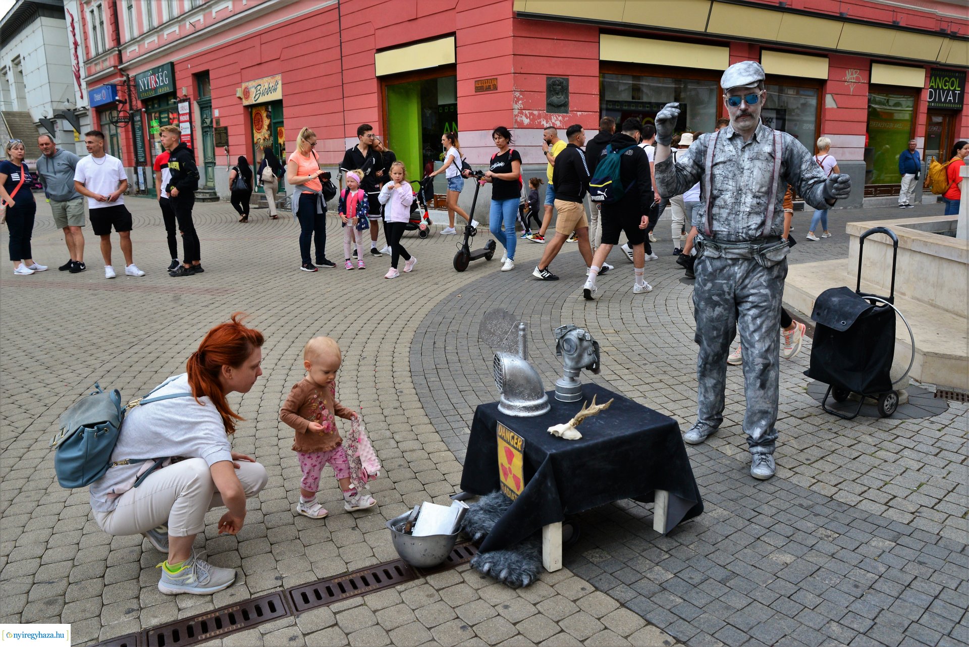 VIDOR hangulat - csütörtök