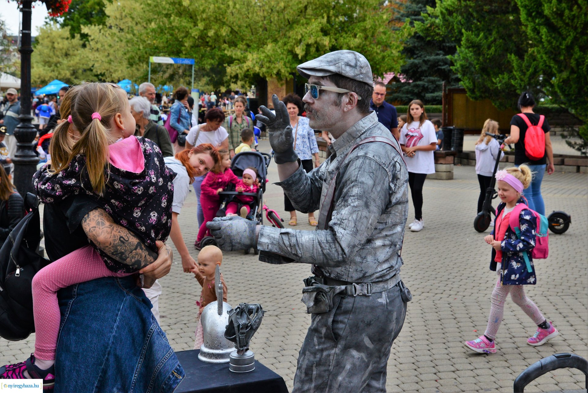 VIDOR hangulat - csütörtök