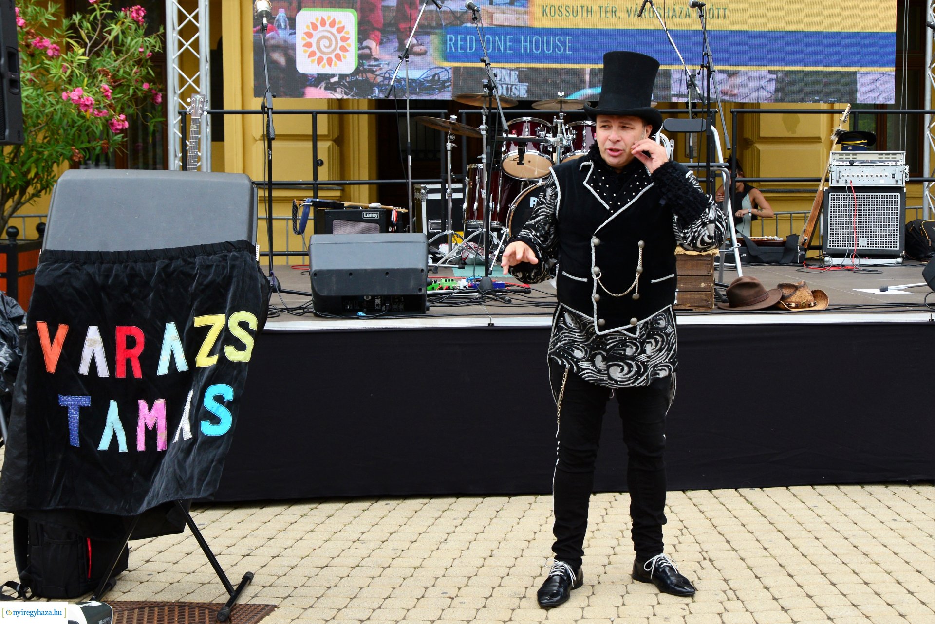 VIDOR hangulat - csütörtök